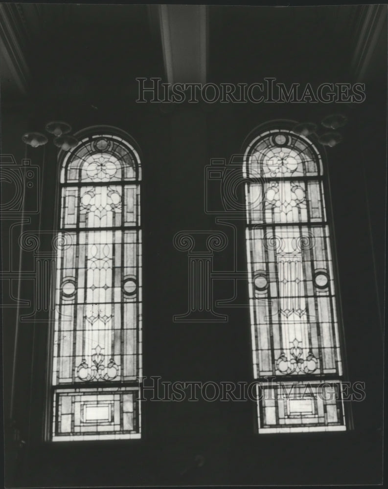 1981 Press Photo Birmingham Perpetual Adoration Convent Stained Glass Windows - Historic Images