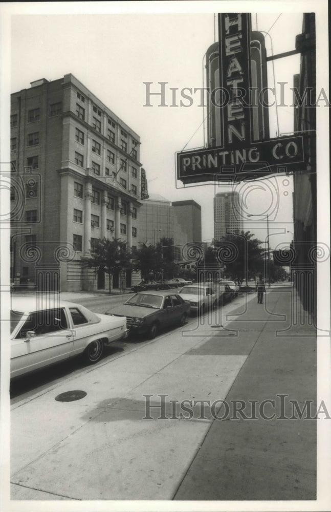 1988 Press Photo Fourth Avenue Business District in Birmingham, Alabama - Historic Images