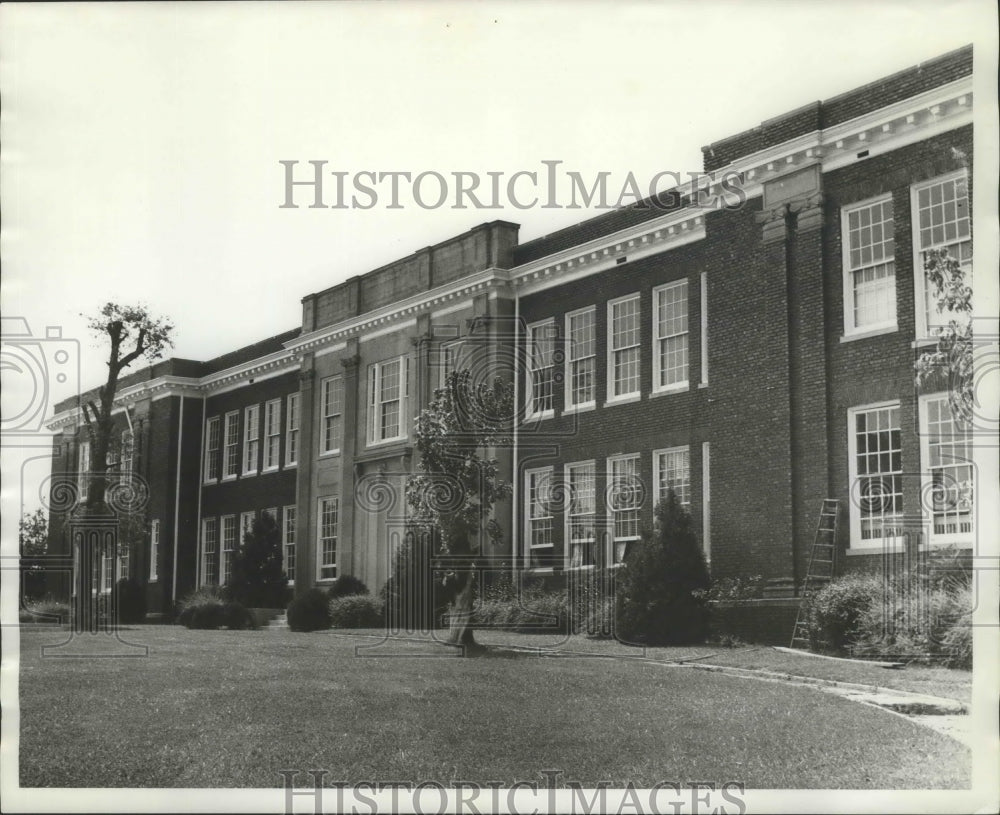 1962, Alabama-Snead College building in Boaz. - abna06787 - Historic Images