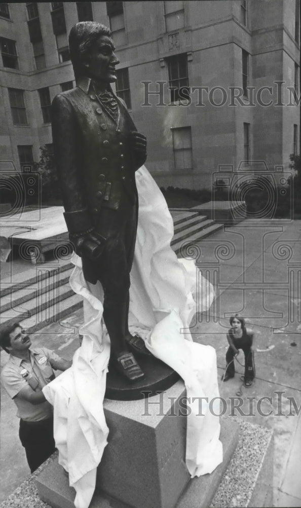 1977 Practicing Unveiling of Thomas Jefferson Statue, Birmingham-Historic Images