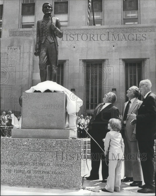 1977 Sculptor's Great-Grandson Unveils Statue, Birmingham, Alabama-Historic Images