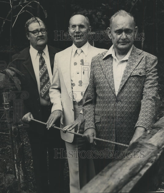 1977, Alabama-Officials at Braille Trail, on Green Mountain park. - Historic Images
