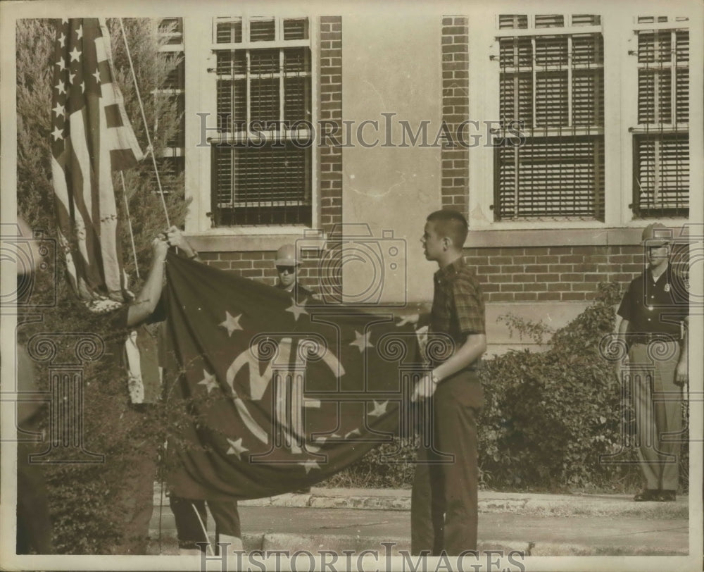 1964 Press Photo Flag Being Raised at School in Birmingham, Alabama - abna07051 - Historic Images