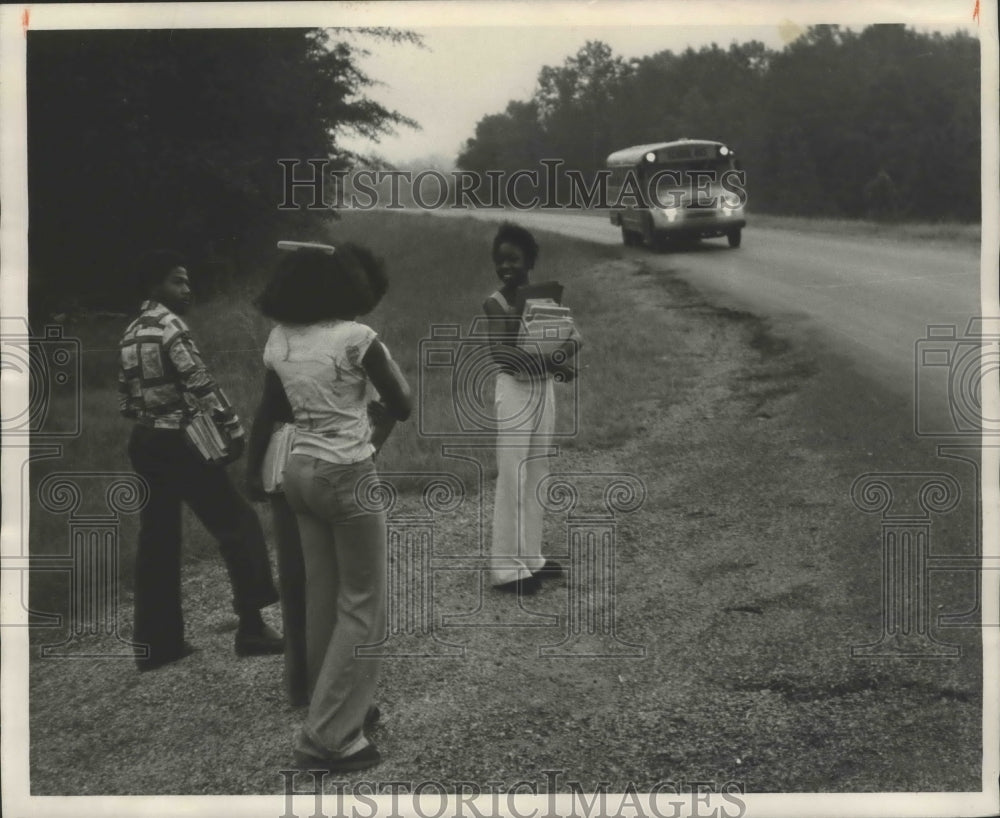 1977 Gees Bend, Alabama Students Wait for School Bus, 100-Mile Ride-Historic Images