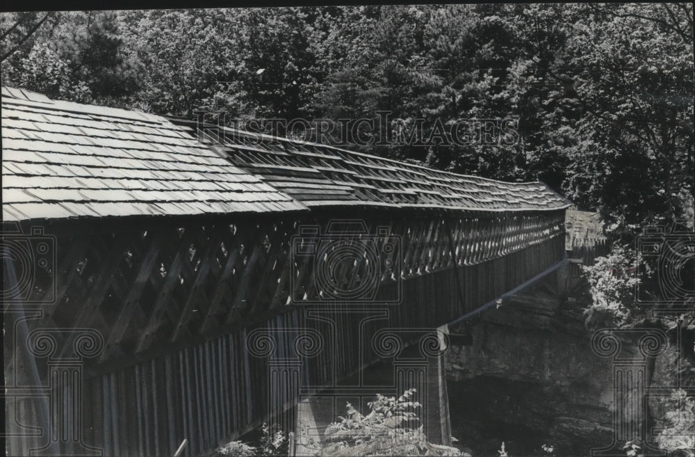 1974 Alabama-Horton Mill covered bridge in Oneonta, Blount County.-Historic Images