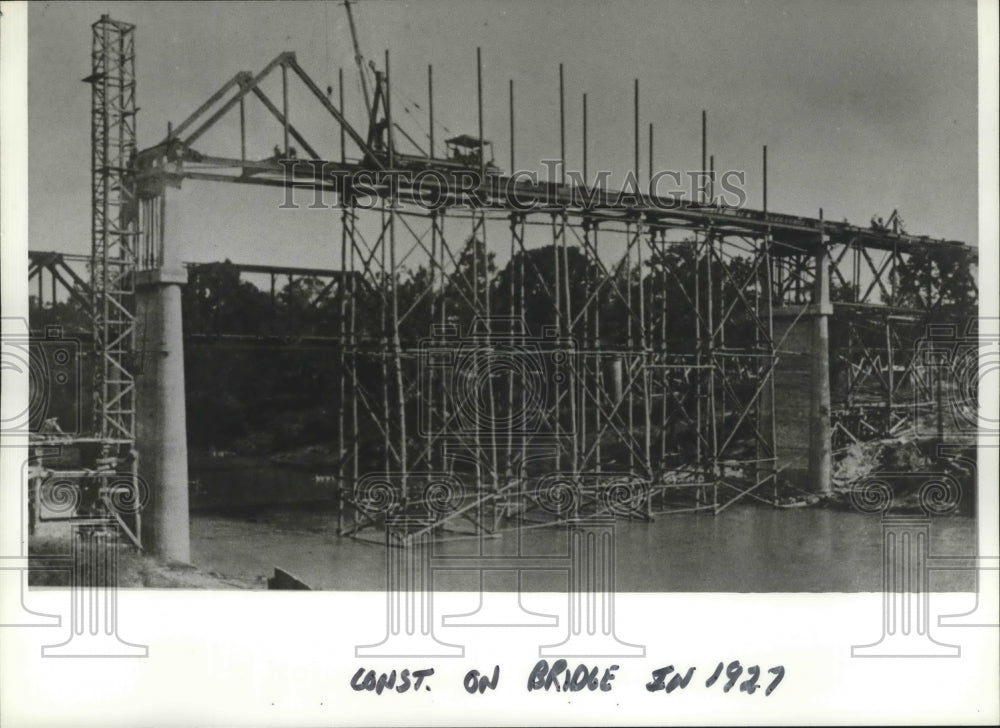 1927 Construction on Milner Bridge in Cochrane, Alabama - Historic Images