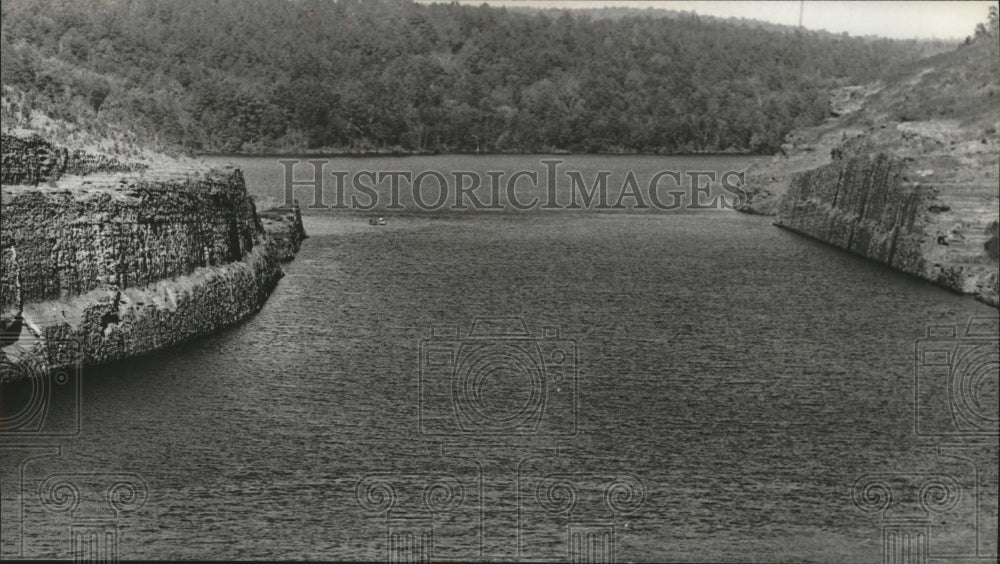 1978 Press Photo Lock 17 Entrance, Bankhead Lock and Dam, Alabama - abna07471 - Historic Images