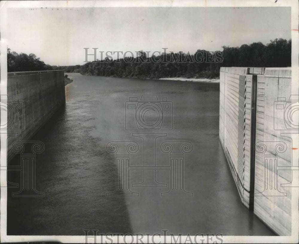 1955 Alabama-Demopolis Dam and Lock. - Historic Images