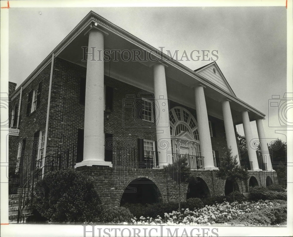 1979, Alabama-Birmingham&#39;s Dr. Clayton Davie historic home. - Historic Images