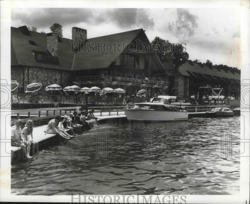 1981 Press Photo Water Sports Big Draw, Joe Wheeler State Park and Dam, Alabama - Historic Images