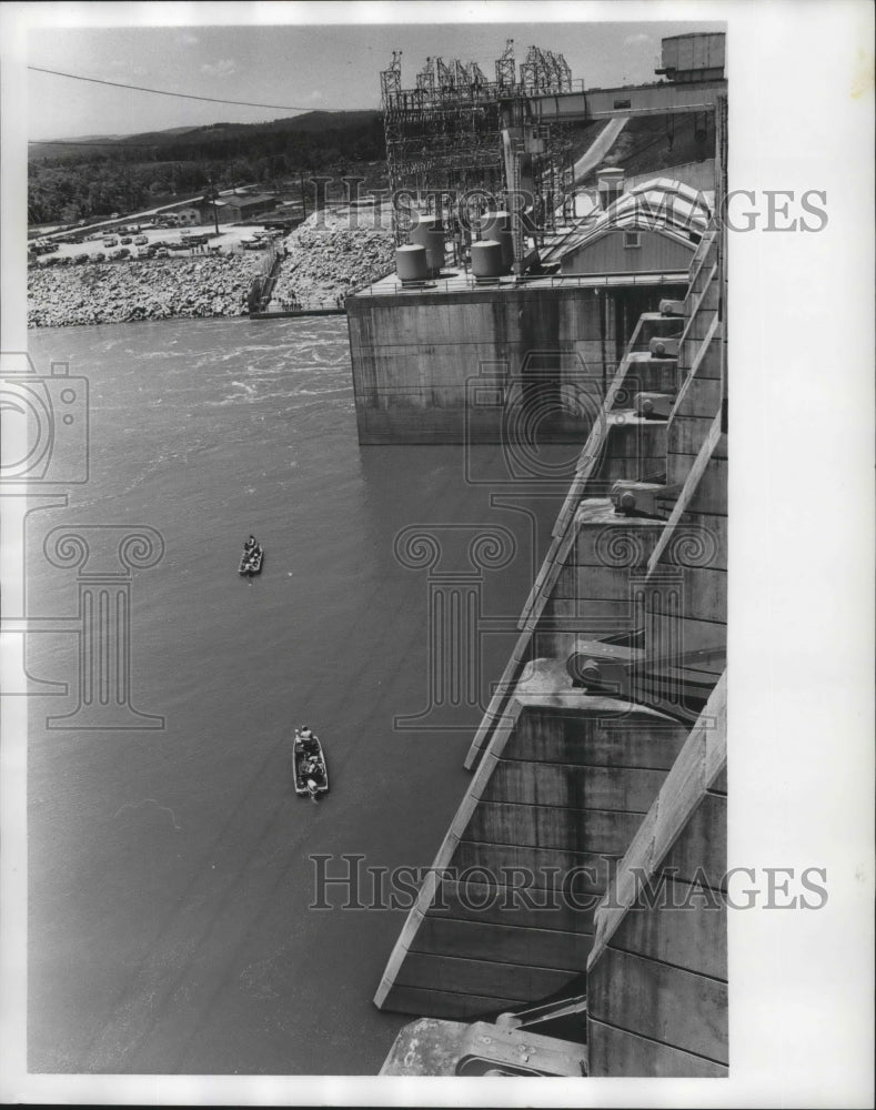 1978 Alabama-Fishing boats beneath the Logan Martin Dam.-Historic Images