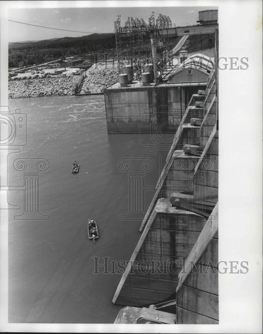 1978 Alabama-Fishing boats beneath the Logan Martin Dam.-Historic Images