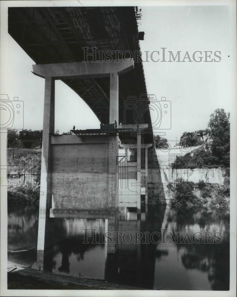 1962 Press Photo Under View of Richard Russell Bridge in Alabama - abna07798 - Historic Images