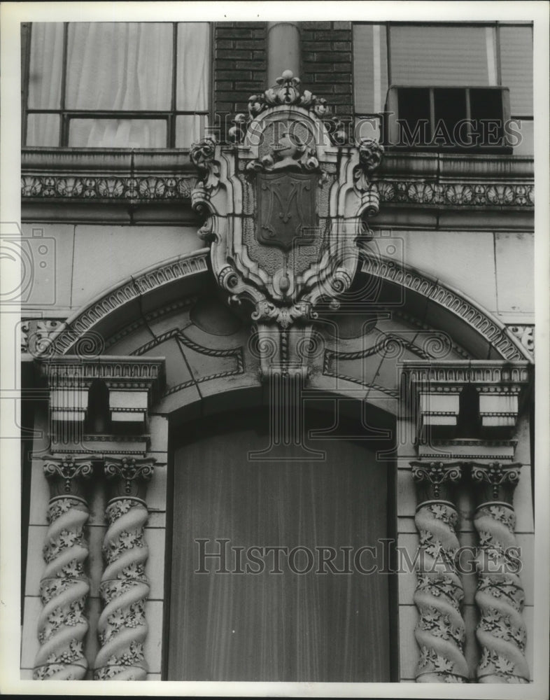 1980 Press Photo Alabama-New owners will restore Massey building in Birmingham. - Historic Images