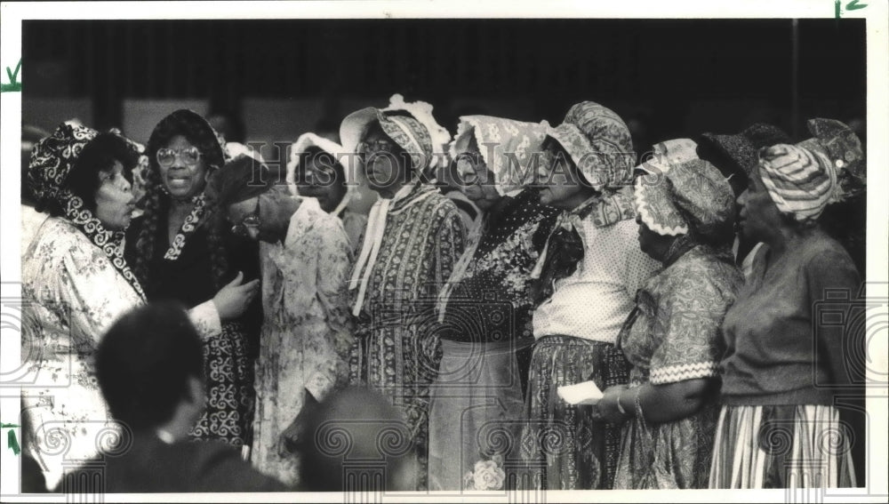 1987 Press Photo Singing, Annual Emancipation Proclamation, Birmingham, Alabama - Historic Images