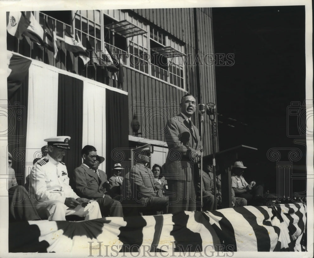 1944 Press Photo Alabama-Birmingham, Bechtel-McCone-Parsons &quot;E&quot; award presented. - Historic Images