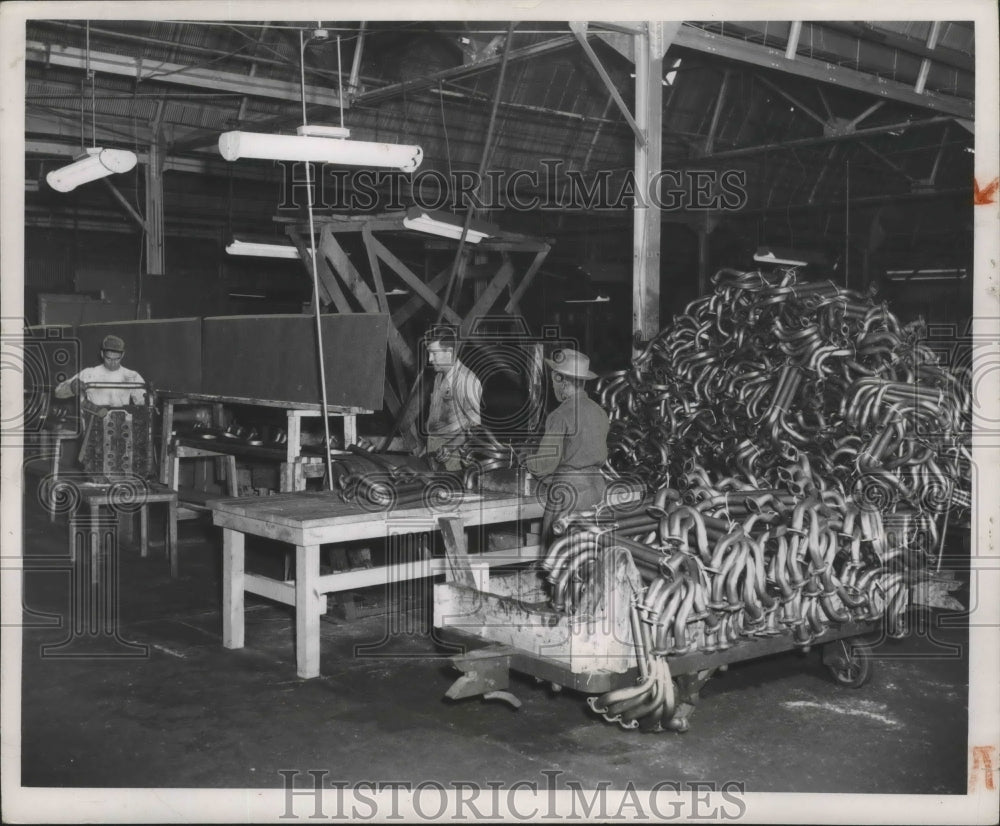 1951, Alabama-Auto pipes at Southeastern Metals Company in Birmingham - Historic Images