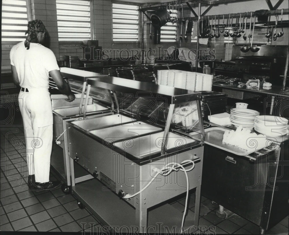 1978 Alabama-New heated, mobile units at Birmingham jail cafeteria.-Historic Images