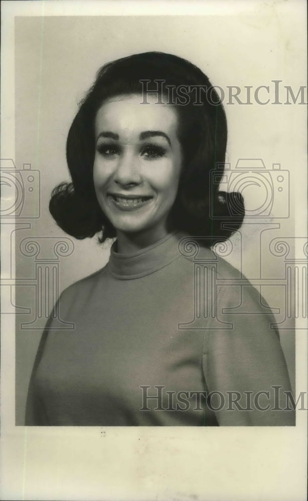 1969 Press Photo Alabama lyric soprano, Becky Alford. - abna08402 - Historic Images