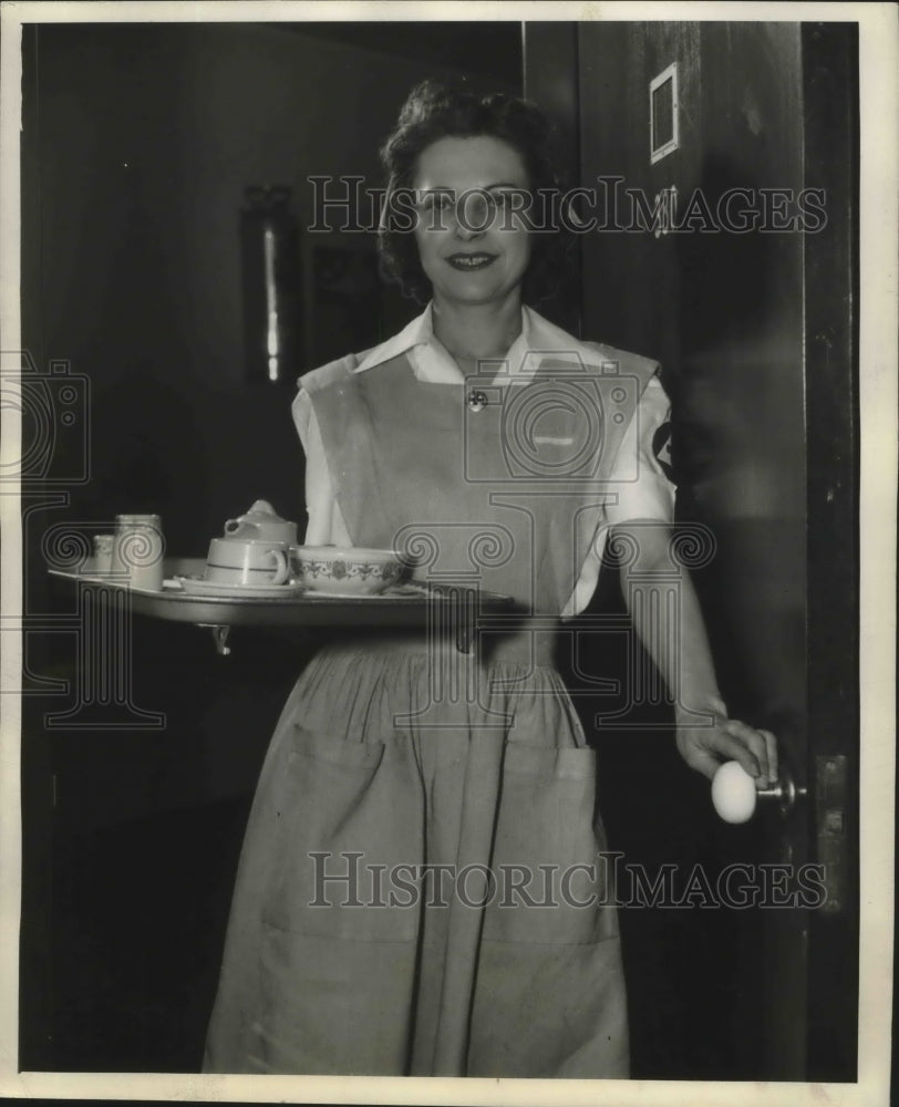 1944 Alabama-Mary Ellen Robinson, Civilian Defense Nurses Aide Corps - Historic Images