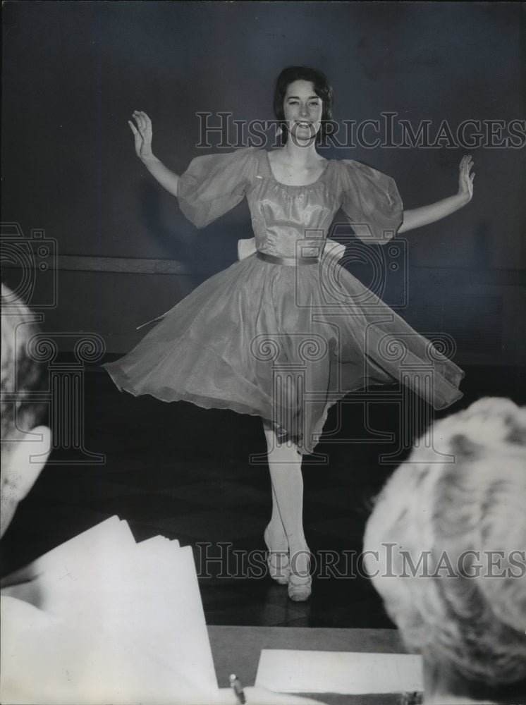 1965 Alabama-Birmingham&#39;s local ballet dancer, Cathy Crawford.-Historic Images