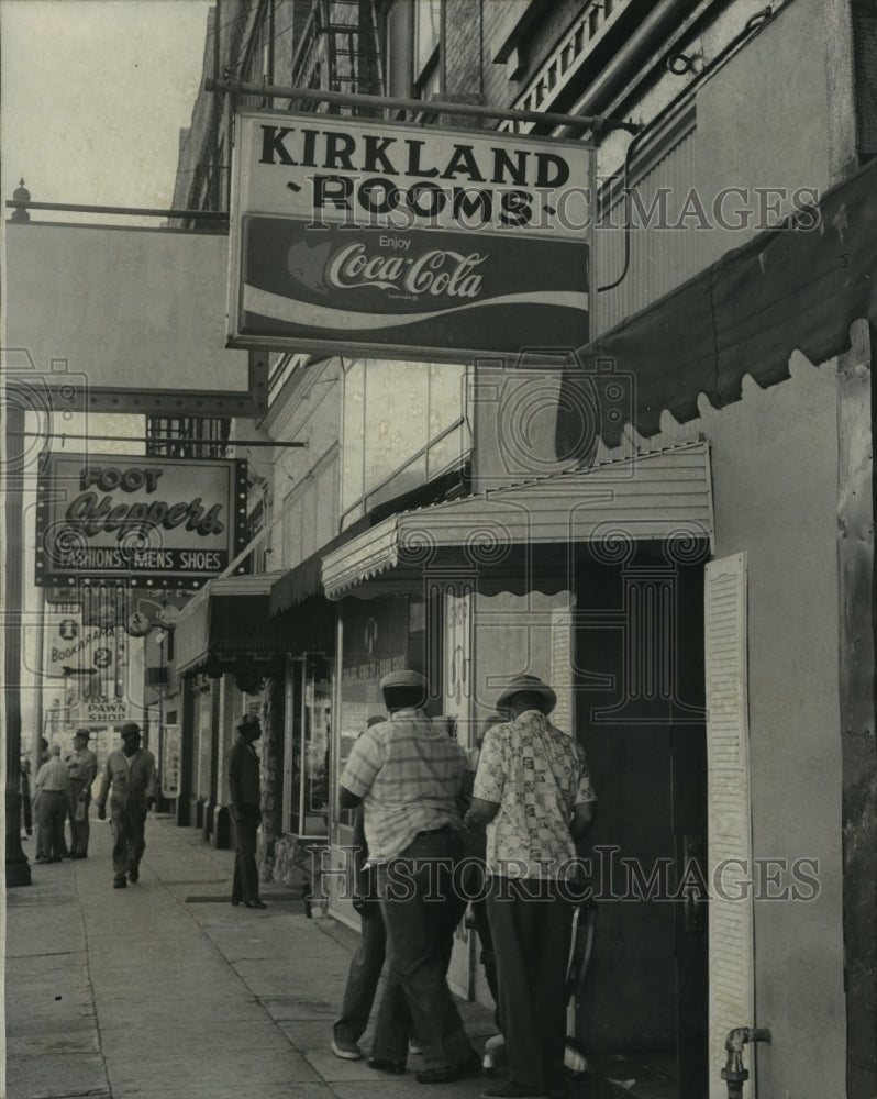 1977 Press Photo Alabama-Birmingham&#39;s Kirkland Rooms, a prostitution hotel. - Historic Images