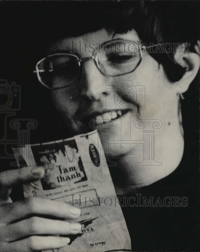 1973 Press Photo Mrs. Charlotte Christian learns her POW husband is free. - Historic Images