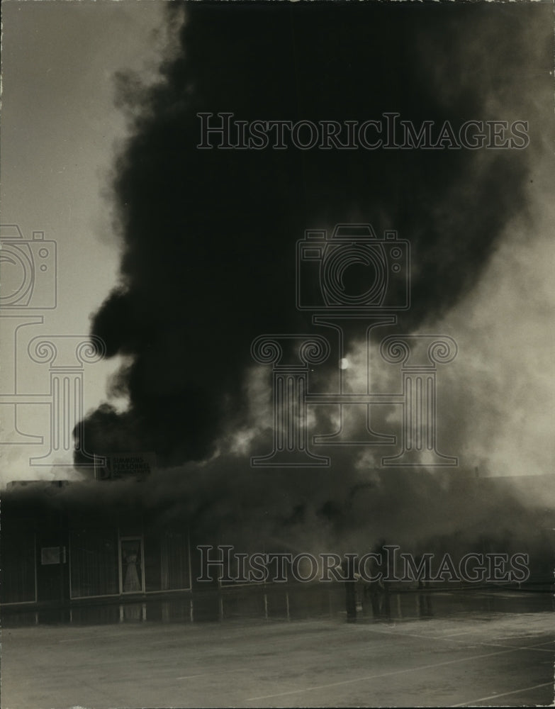 1971, Smoke Visible for Miles in East Gate Stores Fire, Alabama - Historic Images