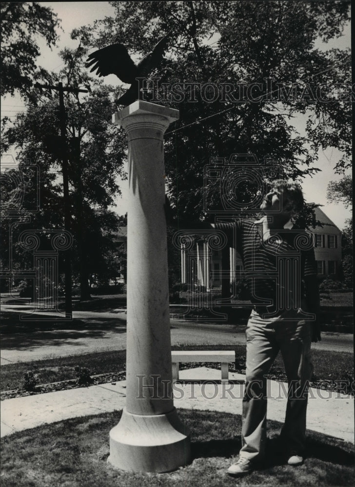 1983 Press Photo Jim Partain Hogg at Vietnam Veterans Memorial Eufaula Alabama - Historic Images