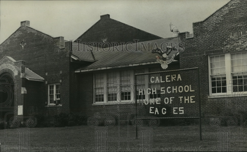 1976 Press Photo Alabama-Compromise to be worked out on run down Calera School. - Historic Images