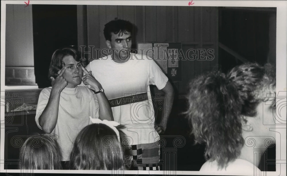 1991 Press Photo Alabama-Nena Jakic, a Croatian counselor at Camp Winnataske. - Historic Images