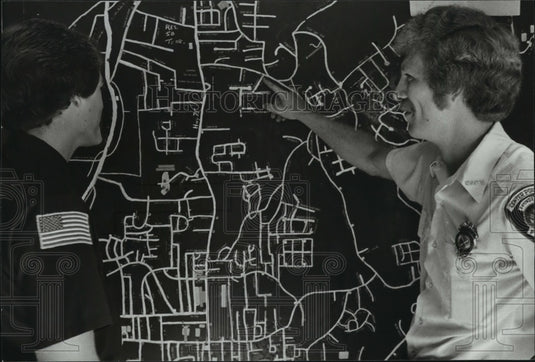 1979, Firefighters Become Familiar With Road Map, Alabama - abna09576 - Historic Images
