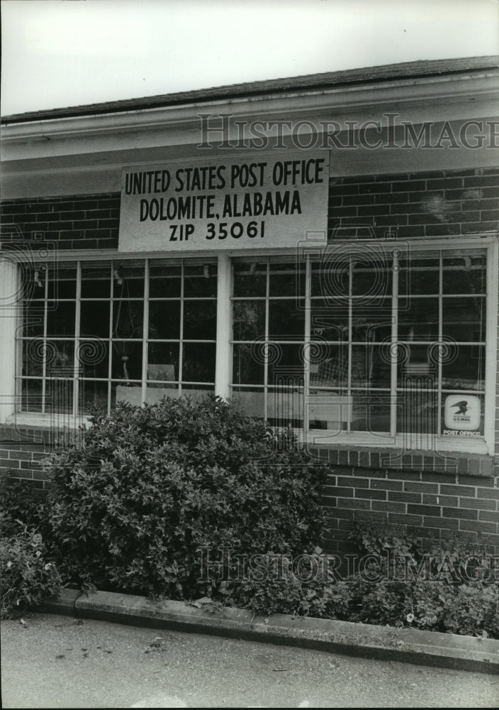 1979 Alabama-Tiny Dolomite Post Office looking for new home.-Historic Images