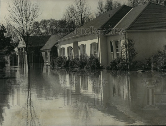 1973, Homes in Decatur, Alabama Flooded After Heavy Rains - abna09756 - Historic Images
