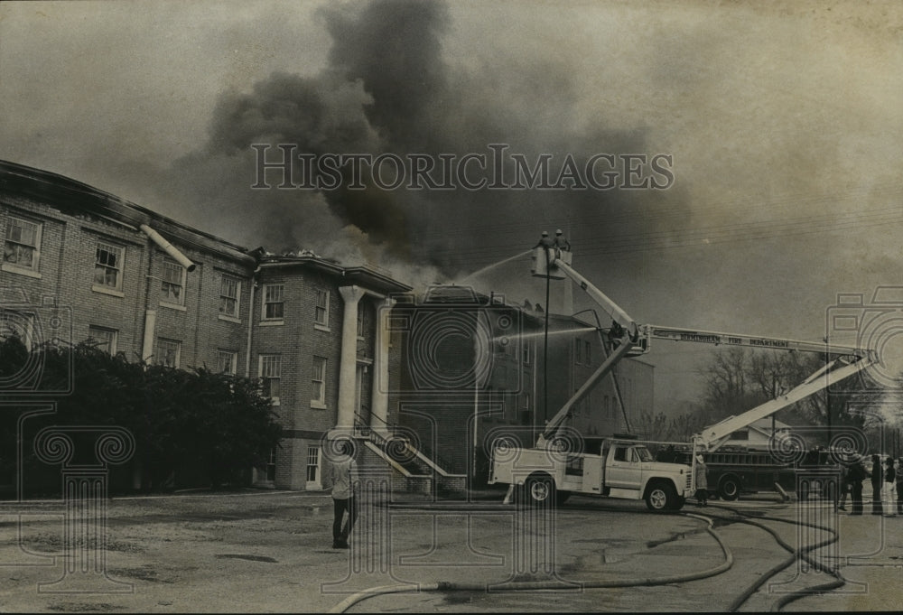 1975 Alabama-Birmingham-Mid morning fire at Central Baptist Church.-Historic Images