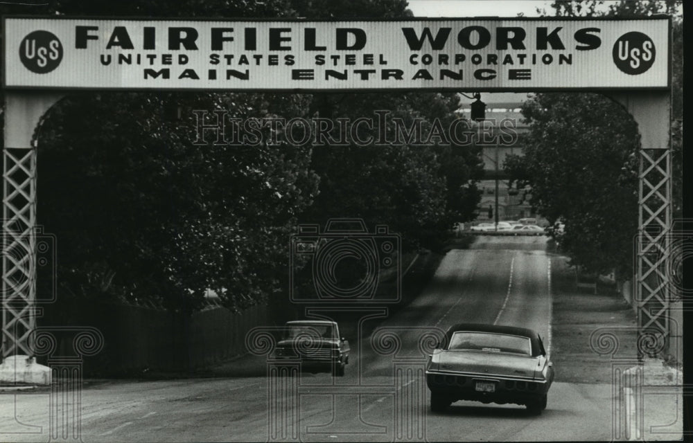 1979, Alabama-Little traffic at troubled U.S. Steel&#39;s Fairfield plant - Historic Images