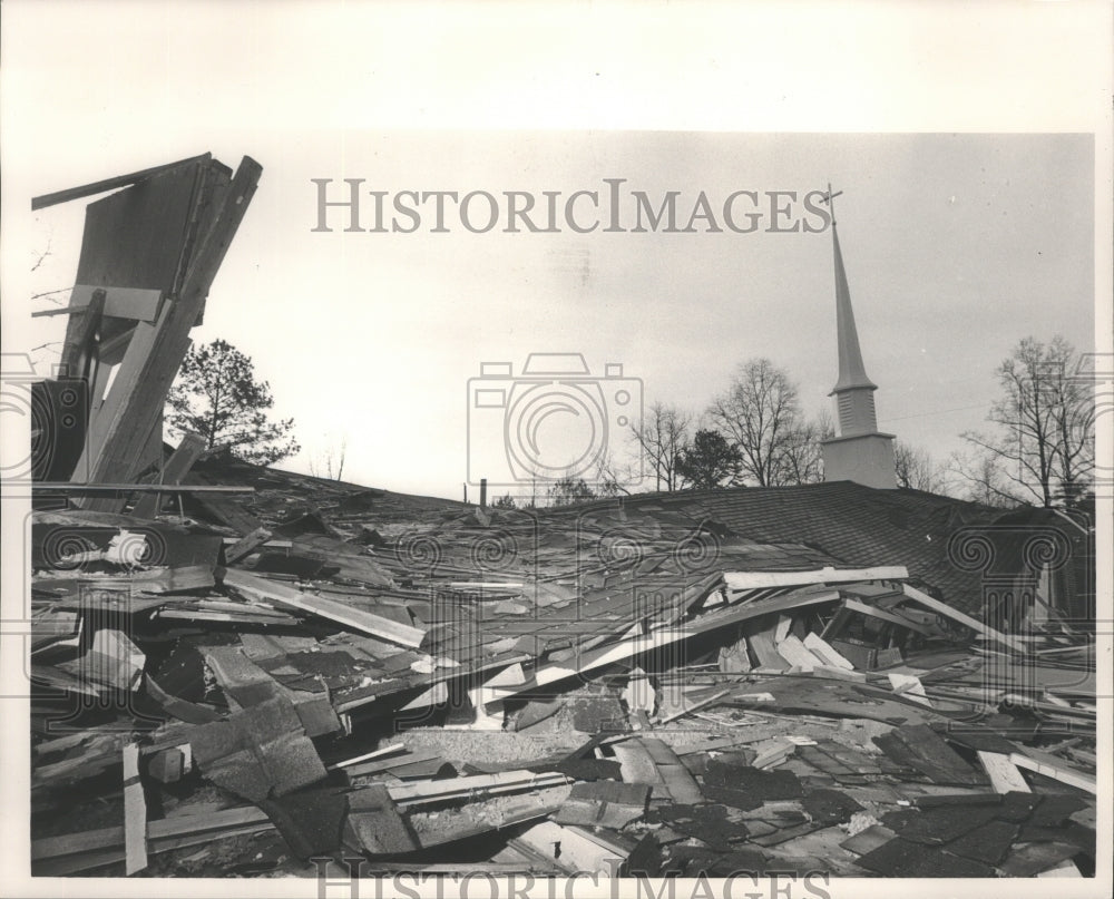 1986 Press Photo Alabama-Sunday morning explosion destroyed church in Ragland - Historic Images