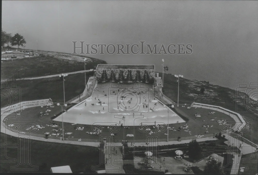 1976 Press Photo Alabama-Wave pool at Point Mallard opens for summer in Decatur. - Historic Images