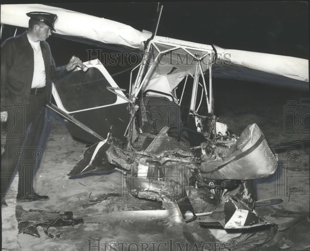 1971 Policeman Jack Banister Examines Fatal Crash Wreckage, Alabama - Historic Images