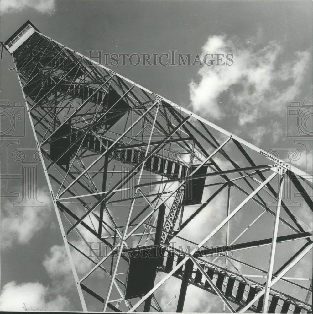 1978 Press Photo Fire Towers in Alabama Going Unmanned for Lack of People - Historic Images