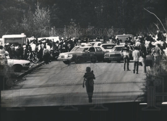 1983 Press Photo Birmingham, Alabama-Officers break up illegal motorcycle racing - Historic Images