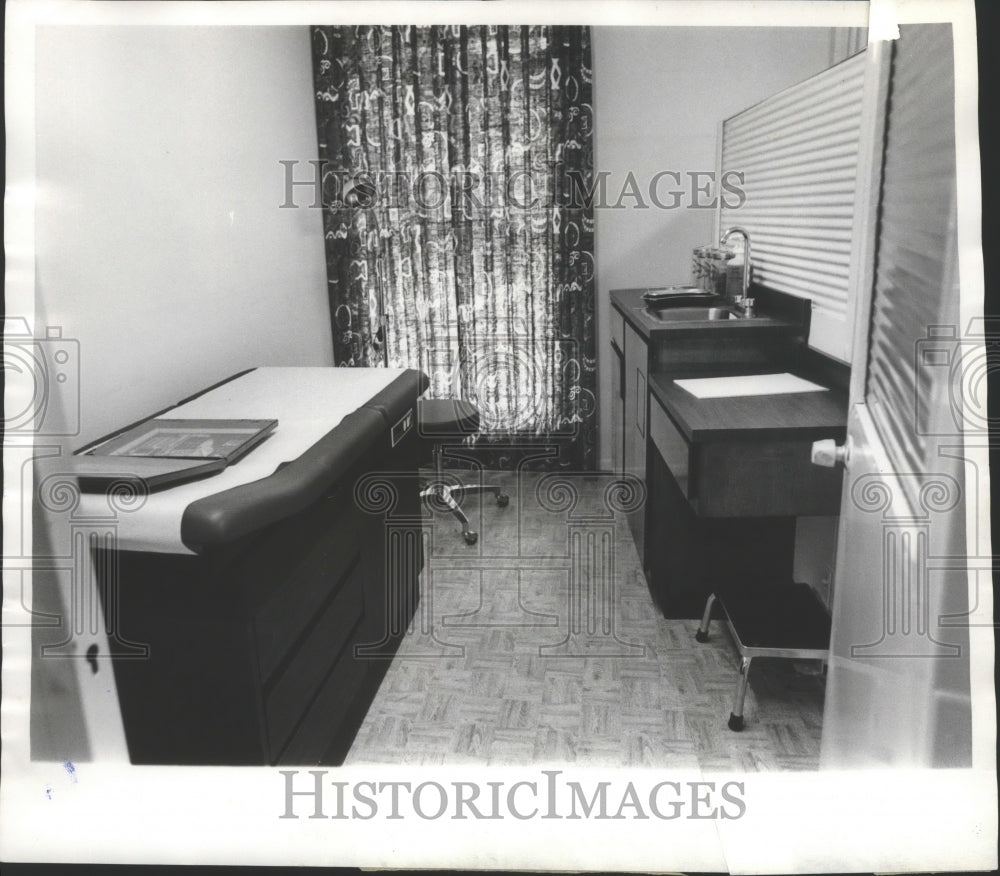 1978 Press Photo Exam Room of Lincoln, Alabama Health Clinic - abna10805 - Historic Images