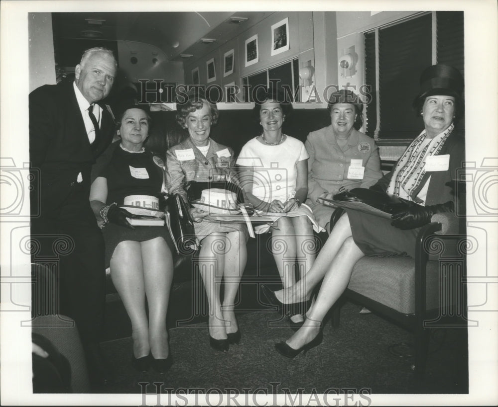 1964 Press Photo Mrs. Lyndon B. Johnson and visit to Birmingham, Alabam - Historic Images