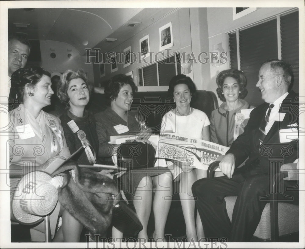 1964 Press Photo Mrs. Lyndon B. Johnson and visit to Birmingham, Alabam - Historic Images