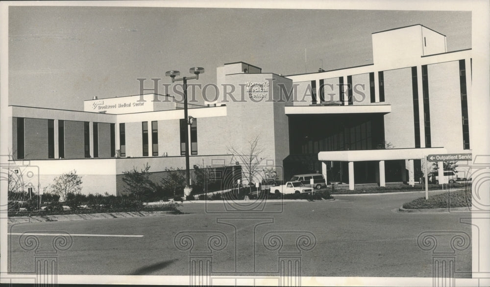 1989 Press Photo Brookwood Hospital Homewood, Alabama - abna10908 - Historic Images