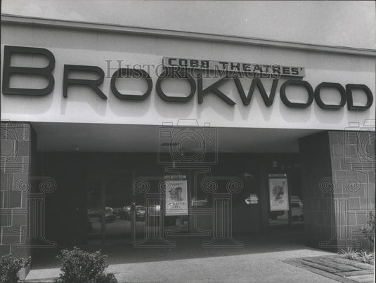 1974 Press Photo Cobb Theatres at Brookwood Village, Homewood, Alabama - Historic Images