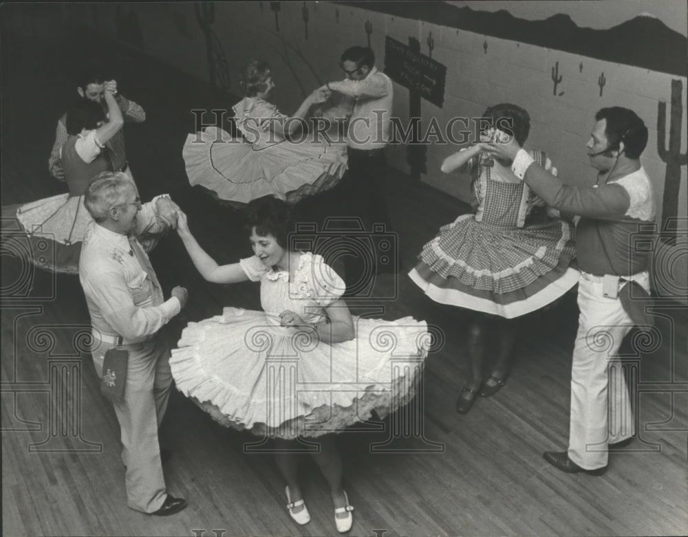 1980 Press Photo Town and Country Square Dance Club, Birmingham, Alabama - Historic Images