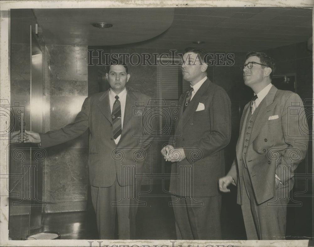 1952 Press Photo Henry Darrnell, Birmingham, Alabama, Detective and Others - Historic Images