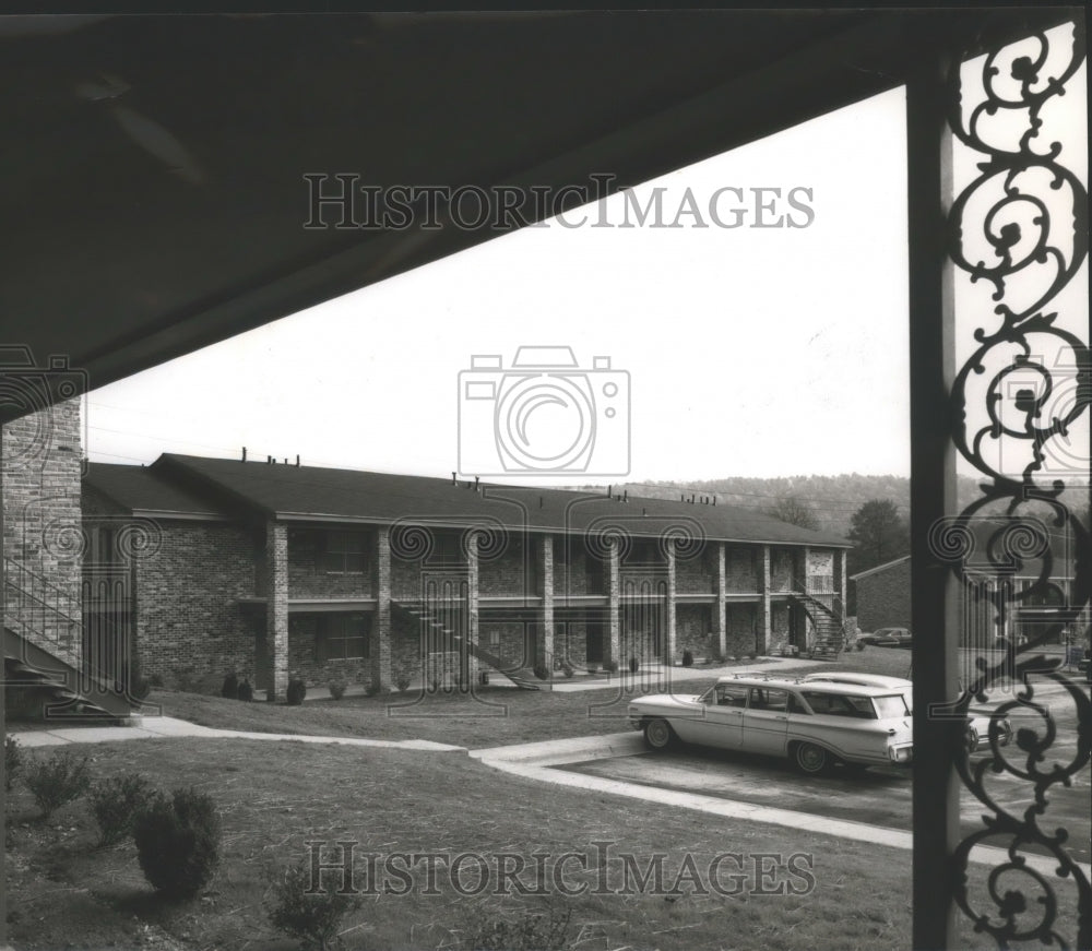 1965 Press Photo Maison de Ville Apartments in Homewood, Alabama - abna11084 - Historic Images