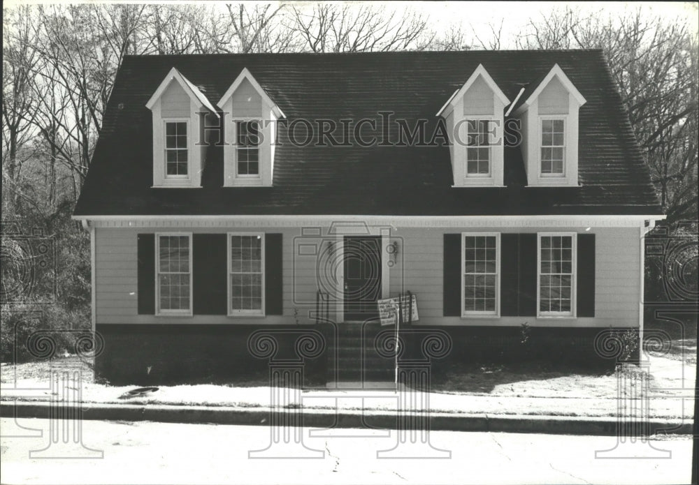 1980 Press Photo New Home on Saulter Road, Homewood, Alabama - abna11101 - Historic Images